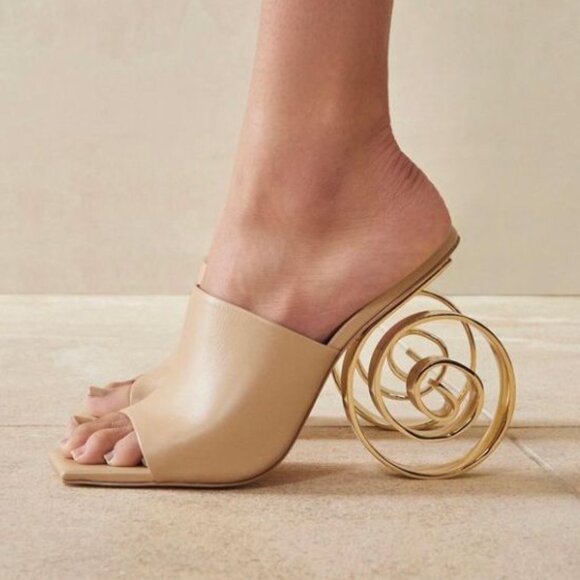 cult gaia Shoes - Cult Gaia Ira Spiral Swirl Slide Mule SANDAL 35 5 Natural Gold Leather NEW $458